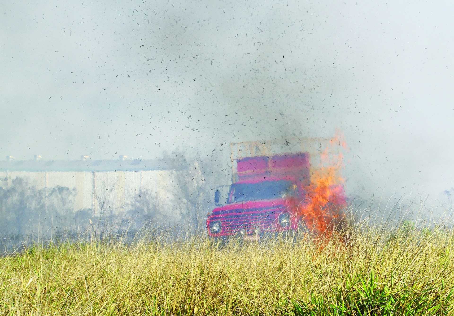 A combinação de altas temperaturas, baixa umidade e vegetação ressecada também aumenta o risco de incêndios florestais e queimadas. Foto - Arquivo