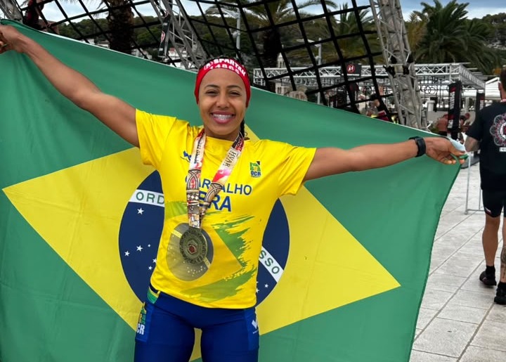 Camila Carvalho competiu nas provas de 100 metros, 5 km e 10 km. Foto - Reprodução/Divulgação