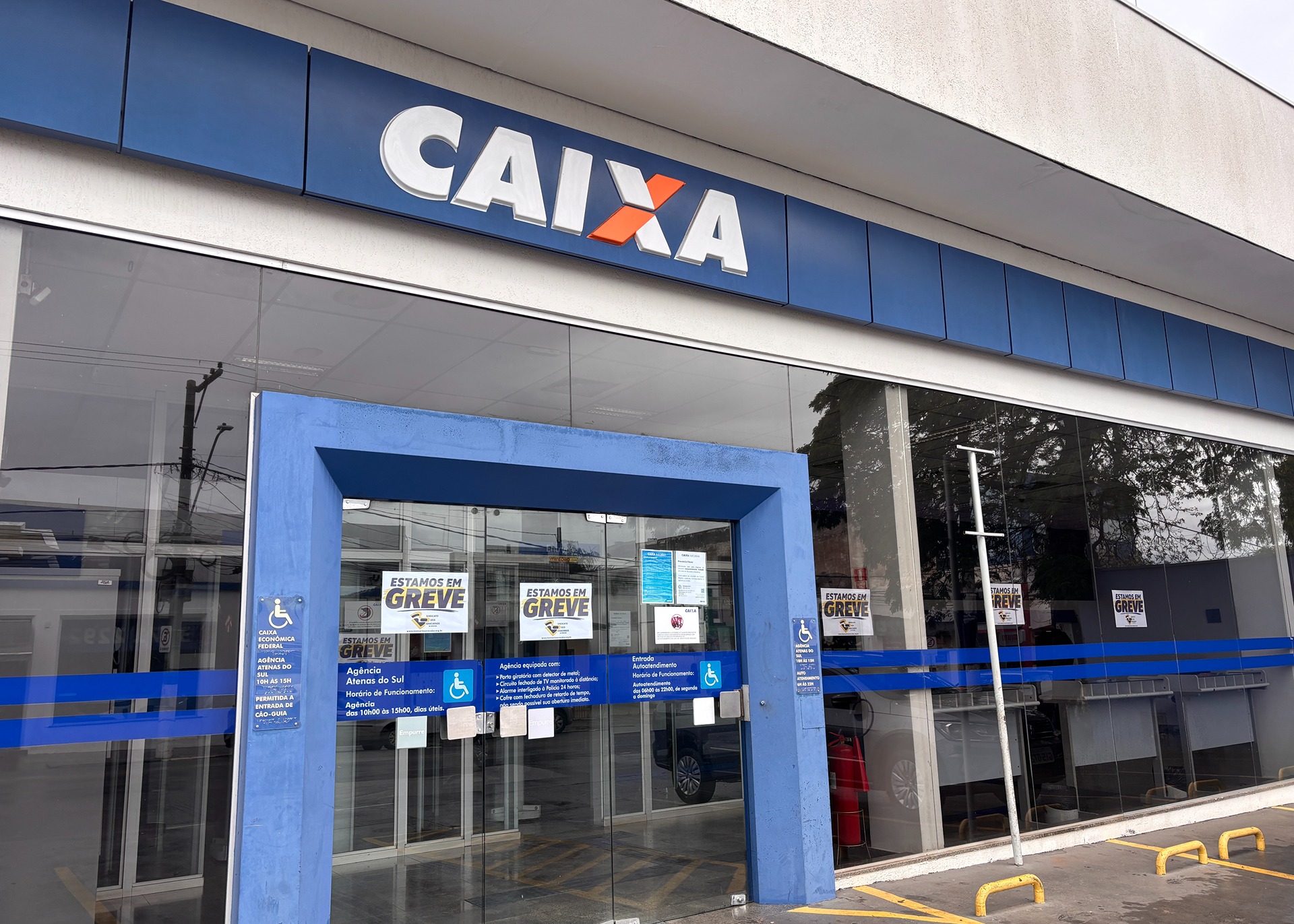A decisão pela greve foi tomada pelos trabalhadores após assembleias realizadas pelos sindicatos da categoria. Foto - Vitória Mendes