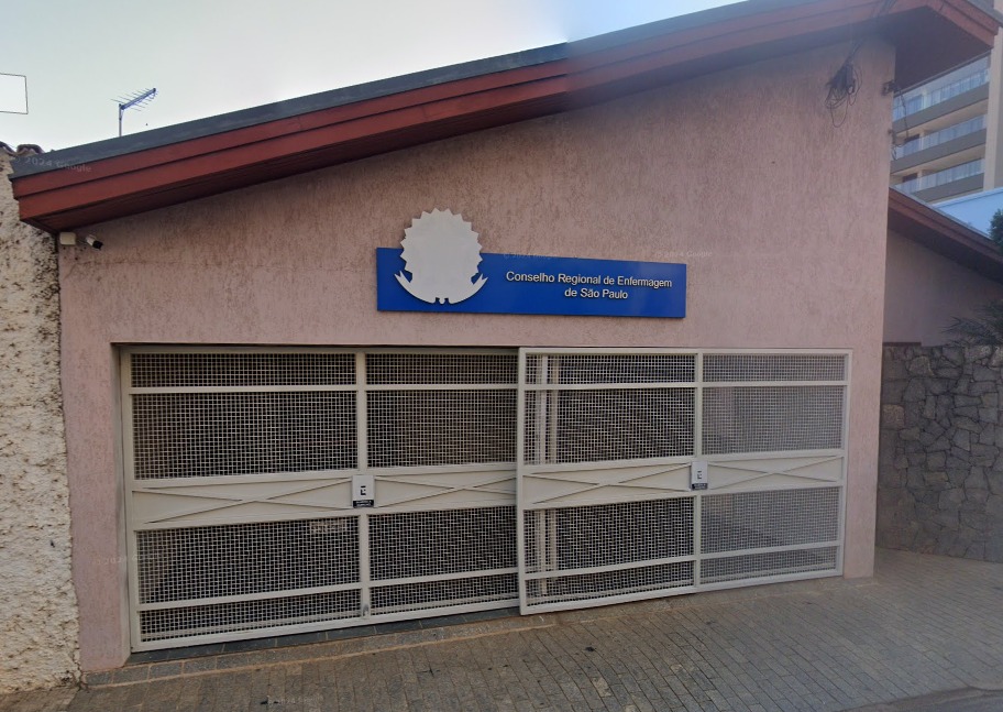 O levantamento aponta que sete em cada dez profissionais de enfermagem já sofreram algum tipo de violência no ambiente de trabalho. Foto - Reprodução/Google Street View. 