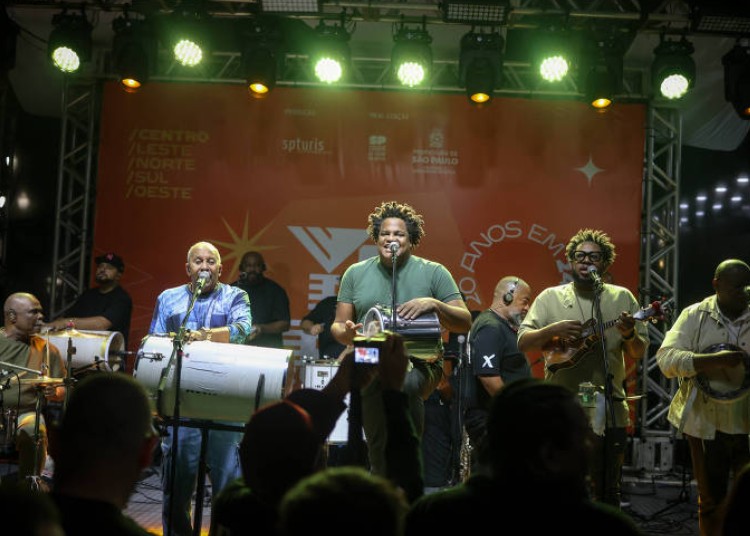 Fundo de Quintal é considerado uma das maiores referências do samba e o principal responsável pela consolidação do pagode como um dos gêneros mais populares da música brasileira. Foto - Reprodução/Internet