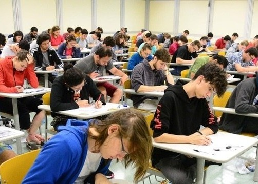 A pesquisa também identificou quais instituições de ensino superior são mais procuradas pelos estudantes de Itapetininga. Foto - Arquivo Jornal Correio. 