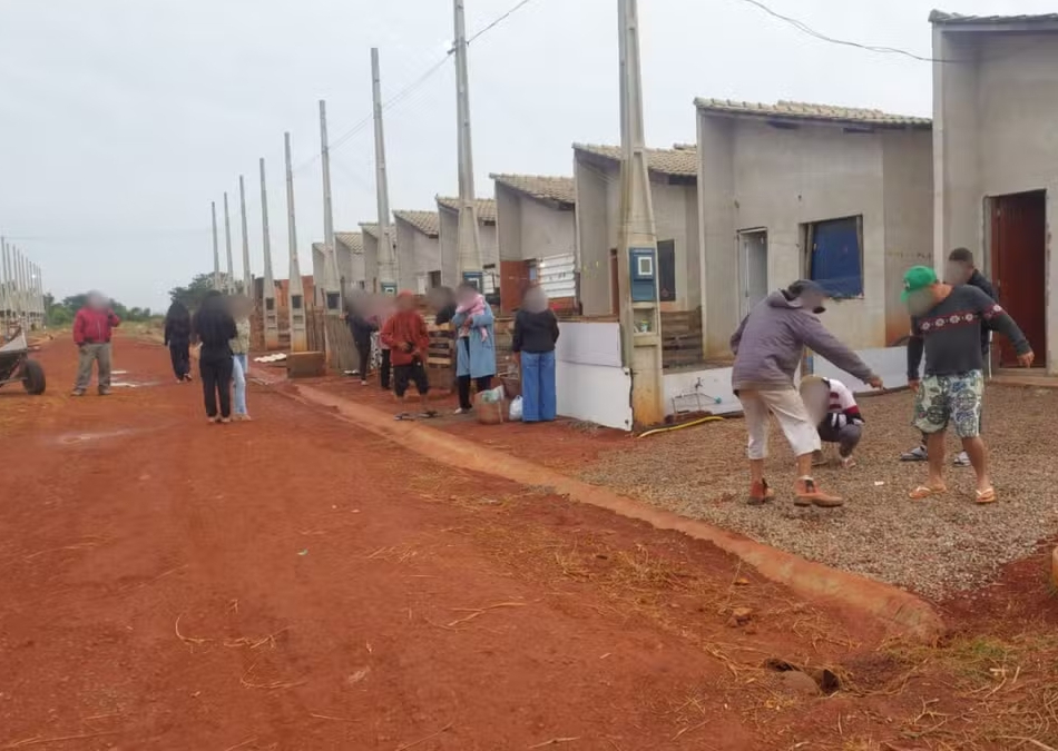 O empreendimento permanece inacabado desde que a construtora responsável abandonou as obras na fase final há cerca de três anos. Foto - Reprodução/Internet